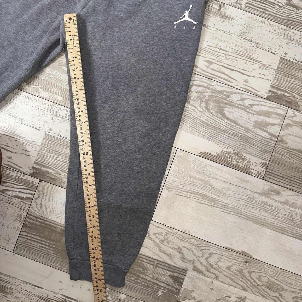 Jordan Sweatpants Mens Medium Gray‎ Fleece Joggers Elastic Waist Pockets Jumpman